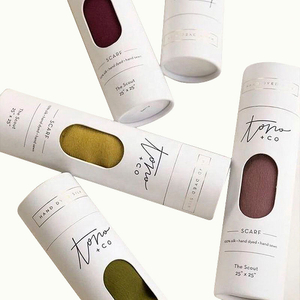 Boîtes d'emballage personnalisées pour t-shirts, boîte-cadeau avec couvercle, chaussettes en carton, boîte-cadeau, conteneurs en tubes de papier avec fenêtre