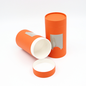 Tube de papier de boîte de cylindre de carton d'emballage de vêtements fait sur commande qui respecte l'environnement avec la fenêtre pour la serviette de chaussettes de sous-vêtements de T-Shirts