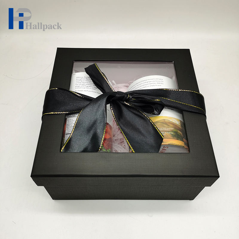 Boîte-cadeau de papier de vêtements de carton noir de luxe avec le couvercle transparent d'animal familier