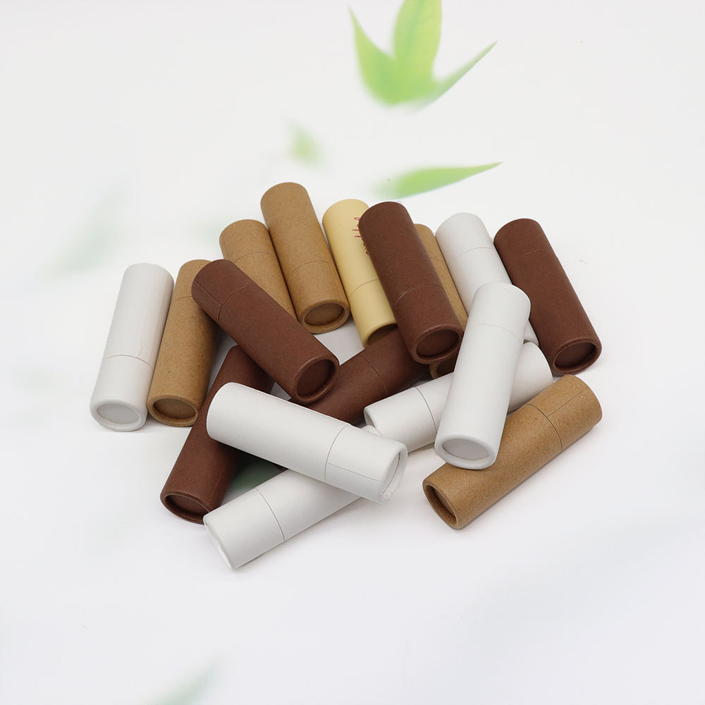 Emballage de tube de rouge à lèvres en papier kraft biodégradable Conçu par la marque Assiette en papier kraft rotative Caractéristiques d'utilisation artisanale de bougie Logo imprimé