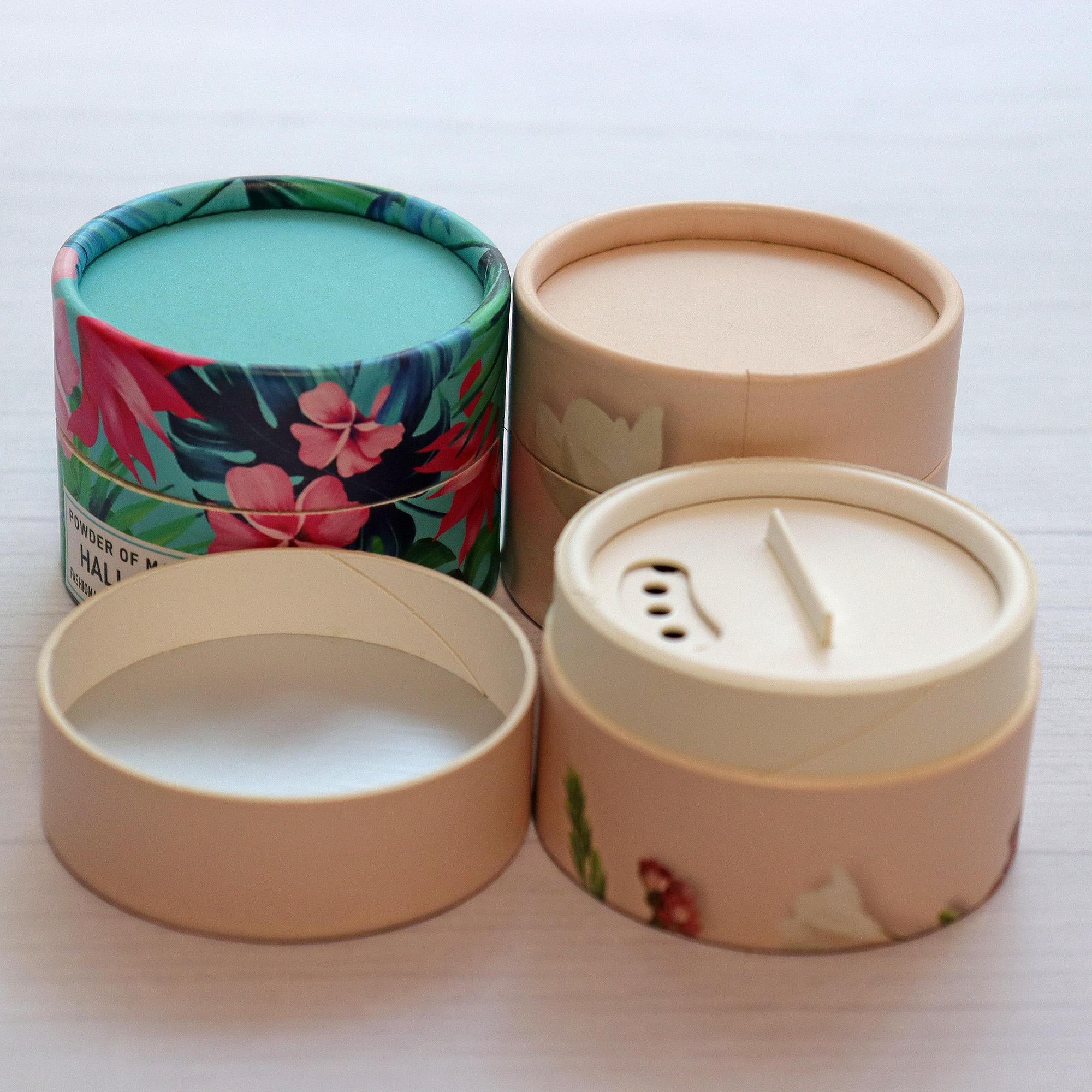 Personnalisez les tubes en papier de qualité alimentaire avec tamis écologique pour le cylindre d'emballage de poudre corporelle
