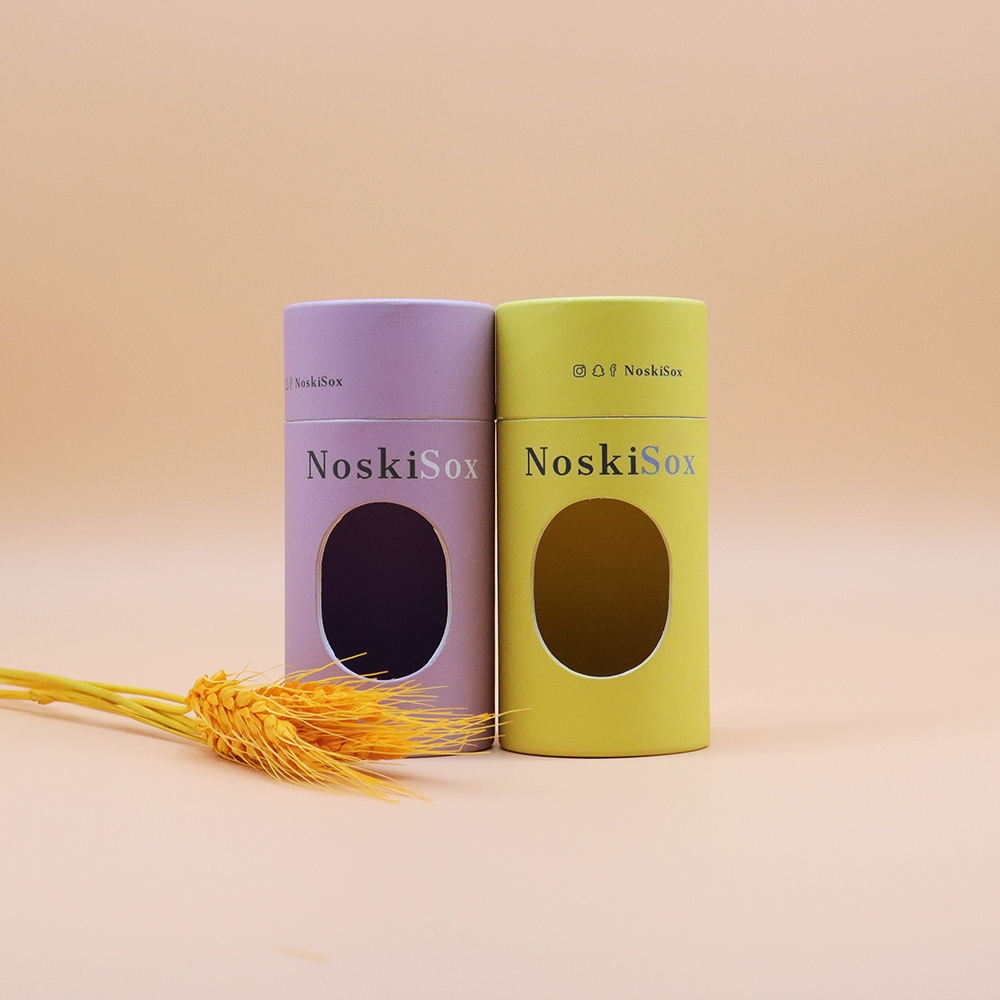 Boîtes d'emballage personnalisées pour t-shirts, boîte-cadeau avec couvercle, chaussettes en carton, boîte-cadeau, conteneurs en tubes de papier avec fenêtre