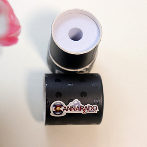 Conteneurs de base de cylindre en papier personnalisés avec bouteille d'huile EVA, utilisation avec emballage en tube de papier mousse