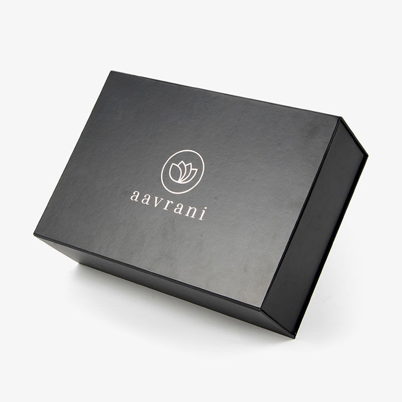 Boîte alimentaire avec nœud, accessoire en carton Kraft et papier artistique pour biscuits, cigarettes, emballage brillant à lèvres, impression de Logo en gaufrage