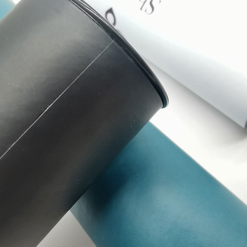 Tube rond de carton Kraft de couverture de fer de luxe de taille personnalisable pour l'emballage de Tube de papier de couvercle métallique de nourriture de ménage