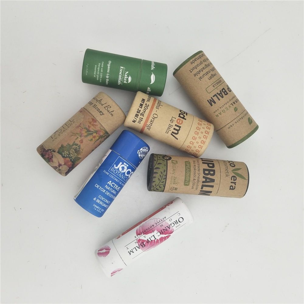 L'usine dispose d'un grand approvisionnement à long terme en tubes de papier cosmétiques, conteneurs de cosmétiques OEM, bâton cosmétique rond personnalisé