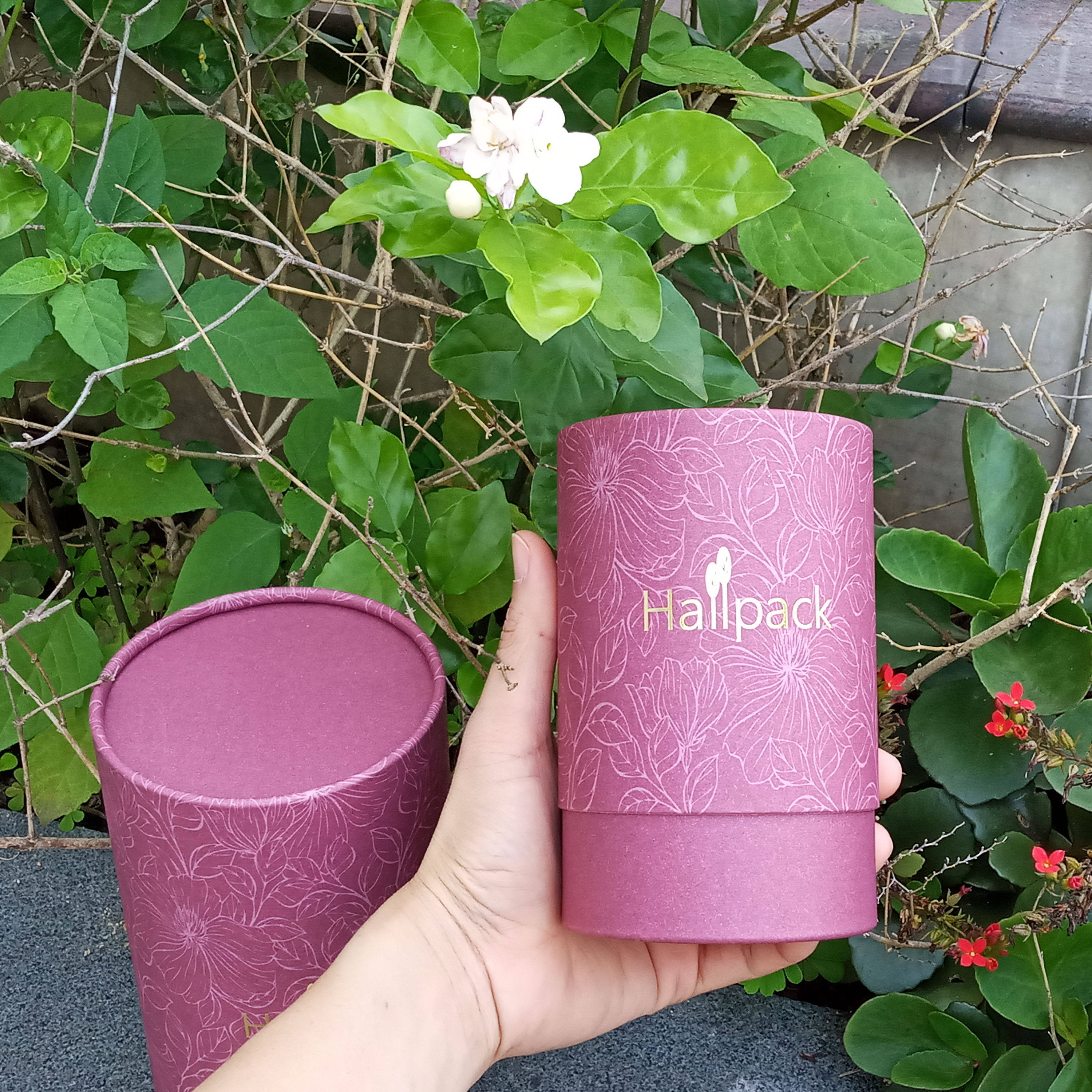 Tube de papier de thé de bougie noire de carton de cylindre du carton 100% recyclé kraft emballage de boîte ronde de carton avec la taille faite sur commande