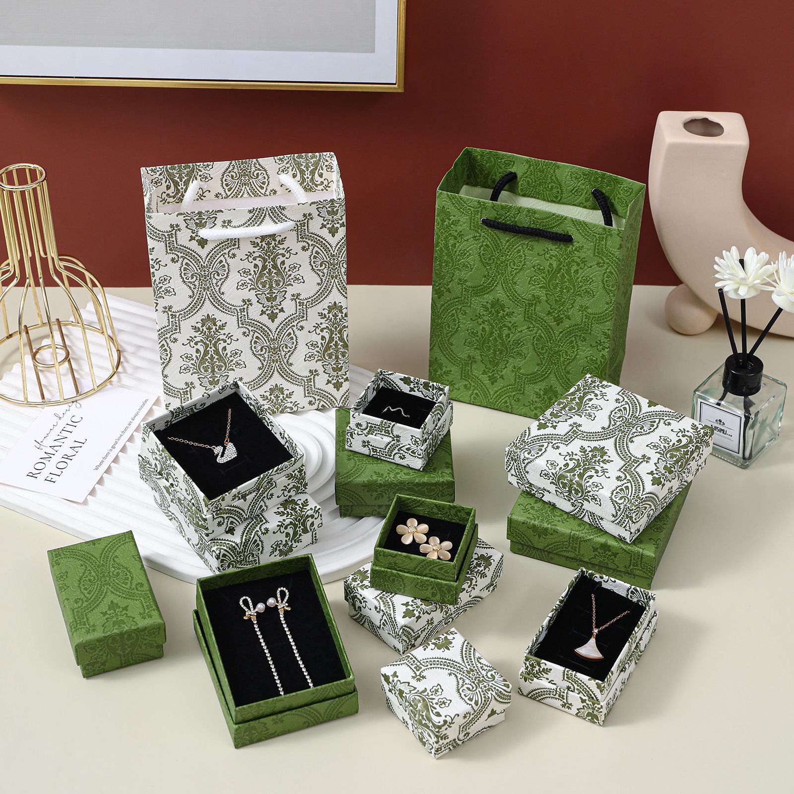 Emballage du ciel et de la boîte pour les boucles d'oreilles Watch