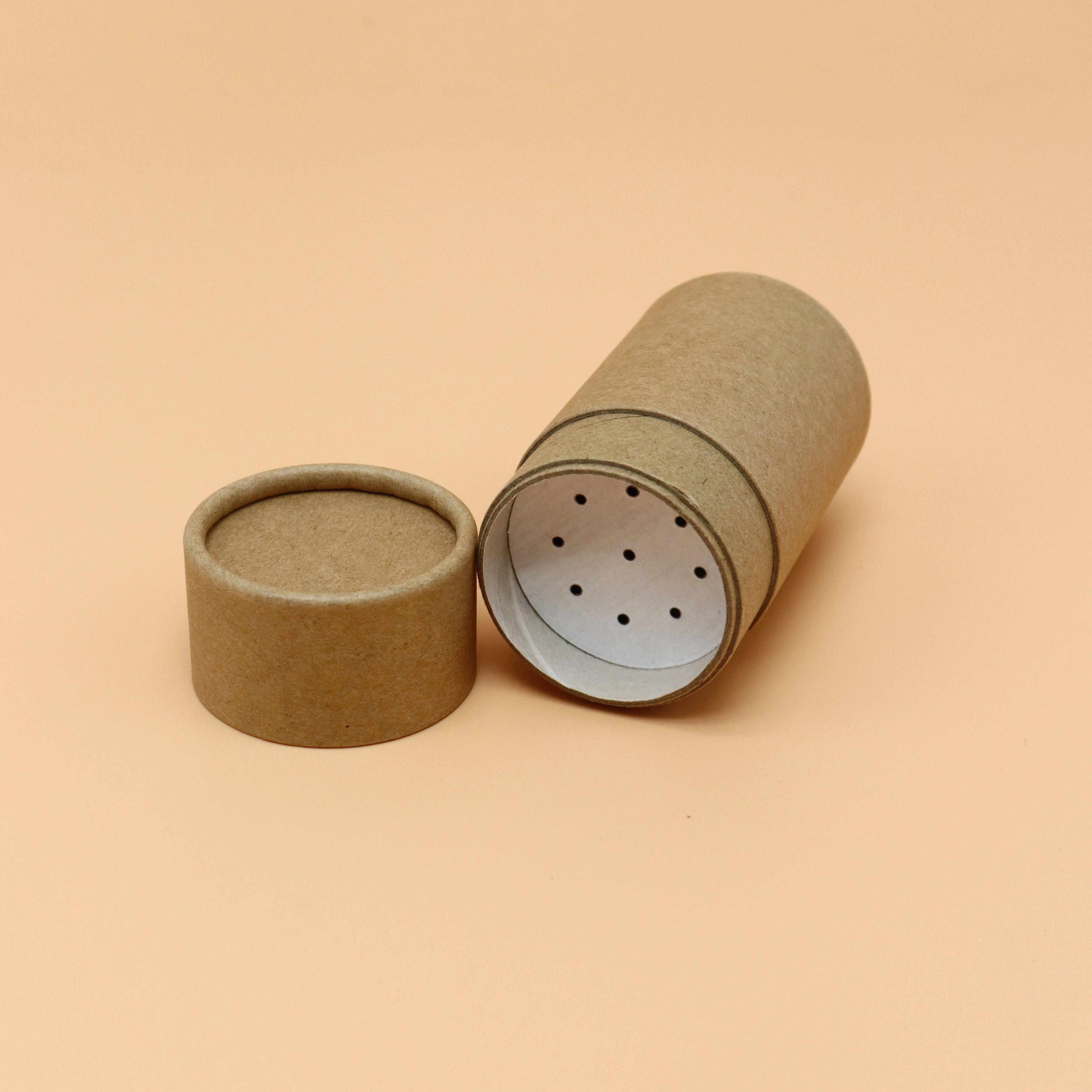 Nouveau Design poivre Kraft Tube sel épices emballage biodégradable poudre libre Tube de papier conteneur