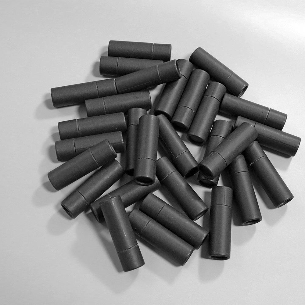 Nouveau Logo personnalisé 100ml emballage d'huile papier de thé noir rouge à lèvres déodorant Tube