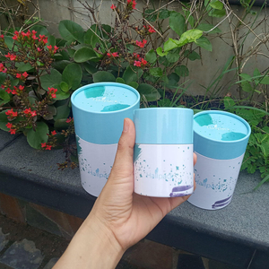 Tubes en papier kraft empaquetant des boîtes en papier push-up de style carton pour le stockage et la présentation du thé