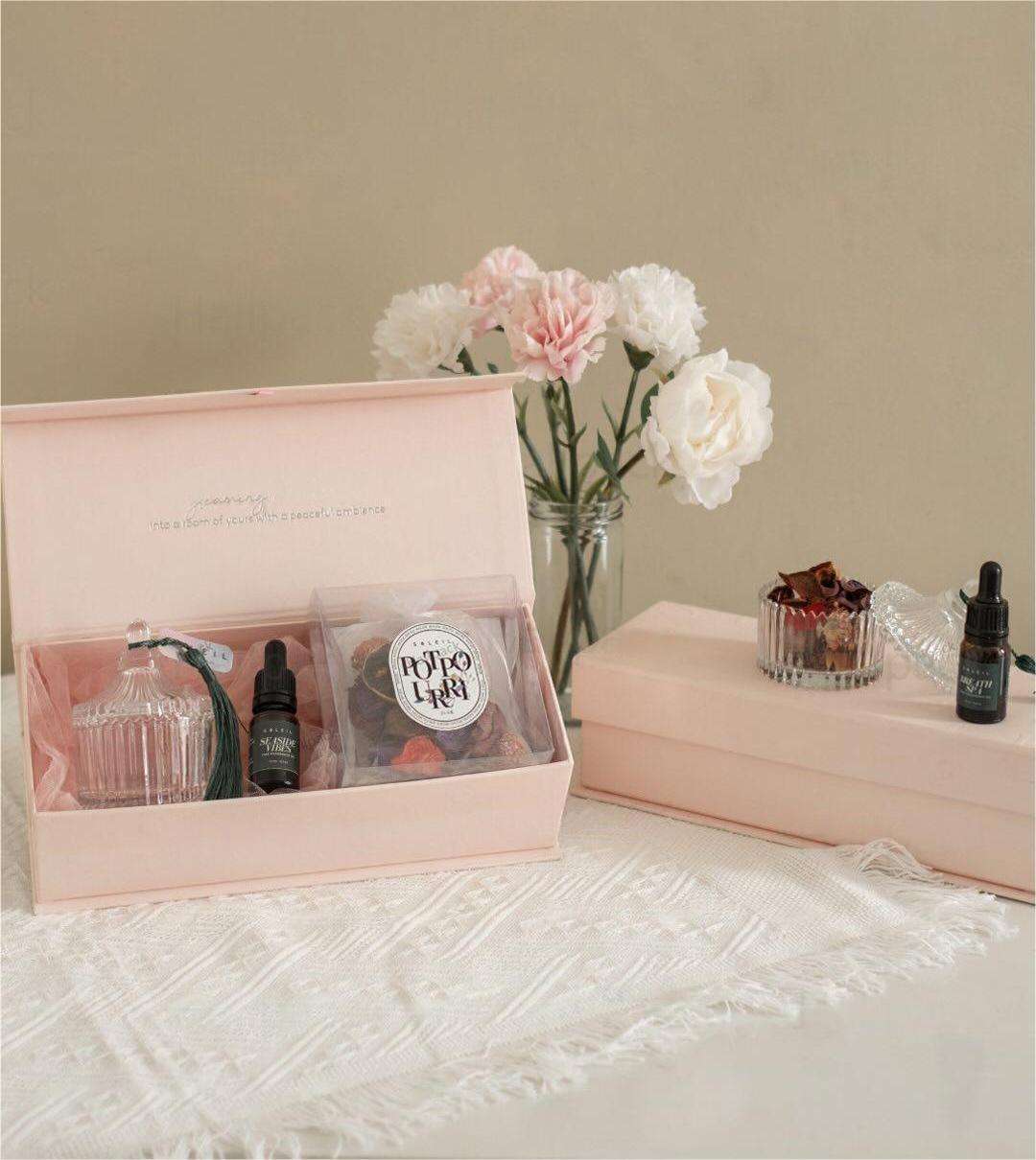 Boîte de papier d'emballage carrée de conception personnalisée de luxe de vente chaude