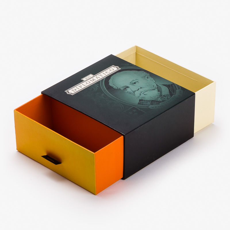 Boîte coulissante de luxe de carton d'emballage rigide dur d'impression faite sur commande avec la boîte de tiroir de douille de cadeau de corde de ruban