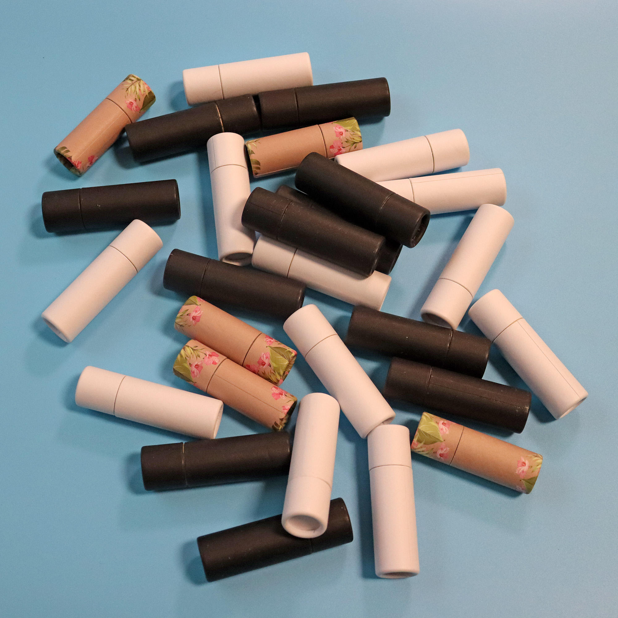 Emballage en Tube de papier Push Up en carton Kraft écologique de 0.3oz, récipient cosmétique rond, emballage de barre de Lotion pour rouge à lèvres