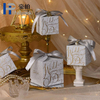Petite boîte-cadeau de luxe pour bonbons de mariage, boîte rigide à paillettes avec feuille d'or, stratification mate et manipulation d'impression disparaissant