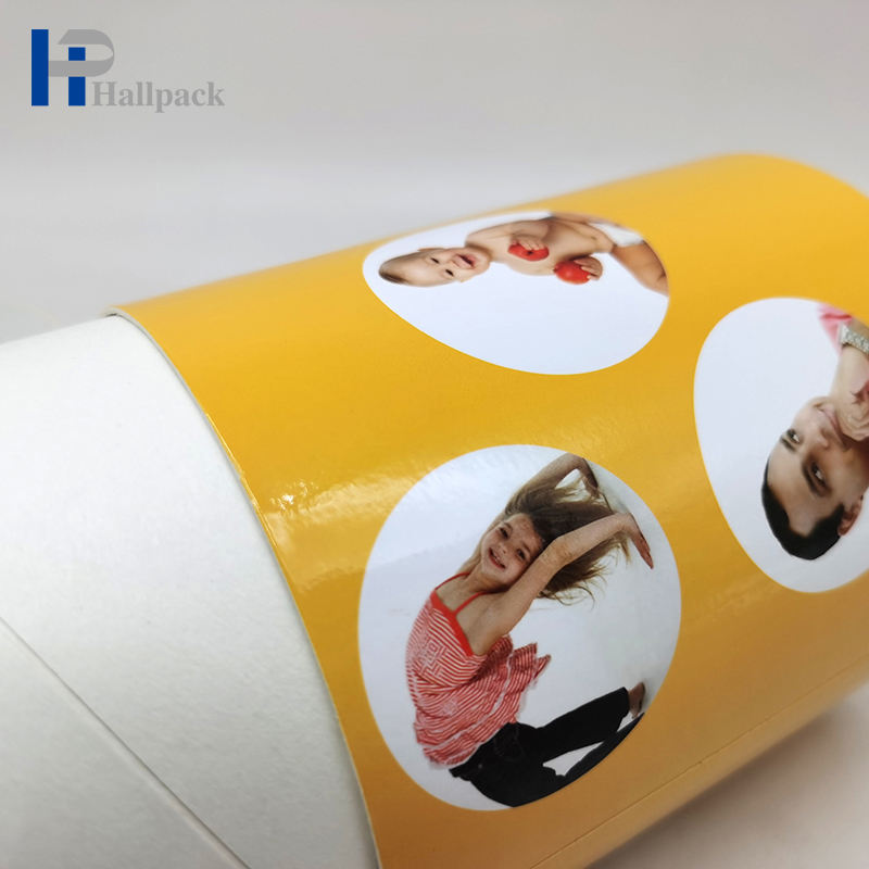 Tube rond en carton Kraft personnalisé, artisanat cadeau personnalisé, impression de disparition de Surface en relief pour l'emballage